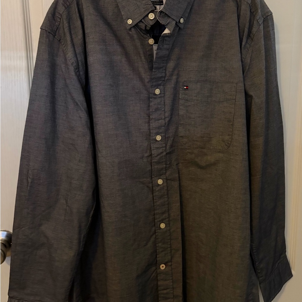 Tommy Hilfiger Dark Gray Casual Button-Down Shirt
